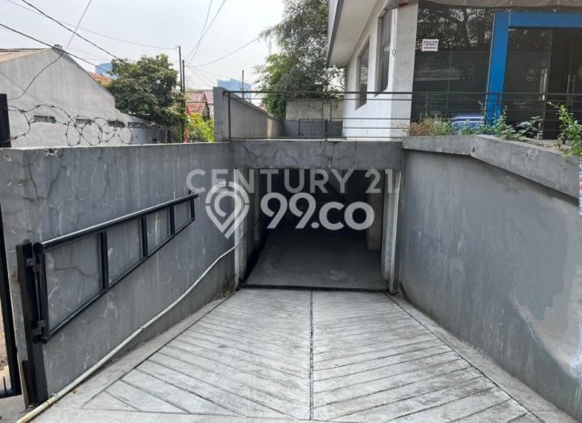 Unit Ruko Dijual di Pasar Minggu Jakarta Selatan Luas Tanah 200m2, Luas Bangunan 400m2 Unit Ruko Dijual di Pasar Minggu Jakarta Selatan Luas Tanah 200m2, Luas Bangunan 400m2