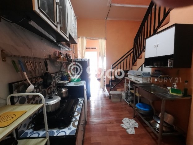 Hunian Nyaman Asri 3 KT Siap Huni di Cijantung Jakarta Timur Hunian Nyaman Asri 3 KT Siap Huni di Cijantung Jakarta Timur