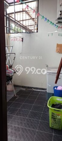 Rumah Modern Cantik 4 Kamar Bisa Langsung Pindah di Jagakarsa Rumah Modern Cantik 4 Kamar Bisa Langsung Pindah di Jagakarsa