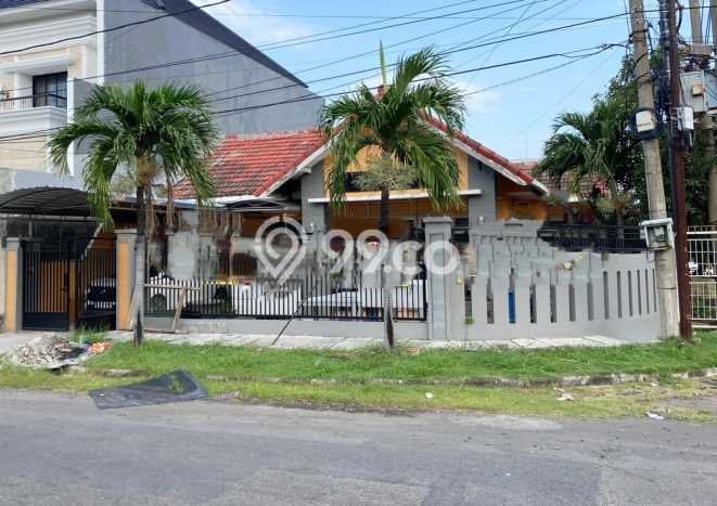 For Sale! Luxury House LT 331m2 Desain Elegan di Wonorejo For Sale! Luxury House LT 331m2 Desain Elegan di Wonorejo
