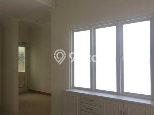 Hunian Elit LB 480m2 Siap Huni Desain Elegan di Kendangsari, Surabaya Hunian Elit LB 480m2 Siap Huni Desain Elegan di Kendangsari, Surabaya