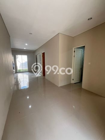 Disewakan! Rumah 4 Kamar Tidur &
3 Kamar Mandi di Dukuh Kupang, Surabaya Disewakan! Rumah 4 Kamar Tidur &
3 Kamar Mandi di Dukuh Kupang, Surabaya