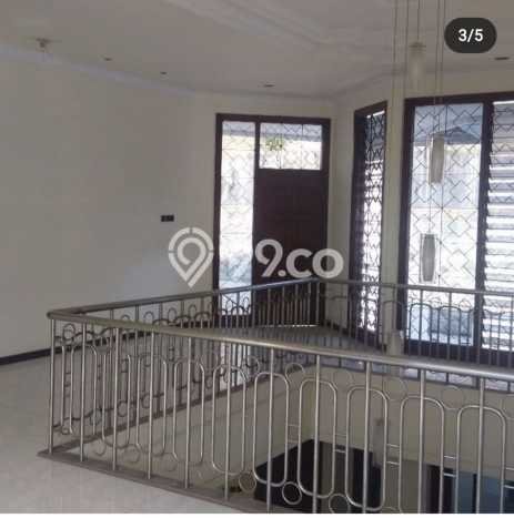 Rumah sewa siap pakai 4 KT di Dharma Husada, Surabaya Rumah sewa siap pakai 4 KT di Dharma Husada, Surabaya