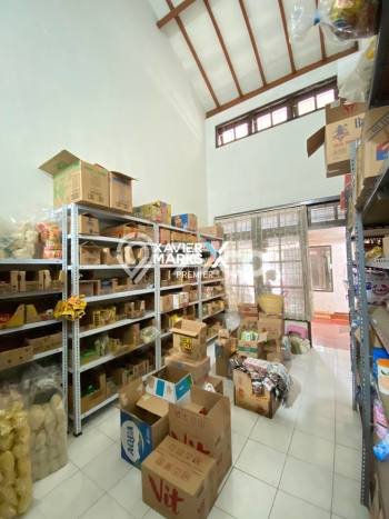 Rumah Menguntungkan di , Dekat Kawasan Bisnis, Malang - 8 Kamar Tidur Rumah Menguntungkan di , Dekat Kawasan Bisnis, Malang - 8 Kamar Tidur