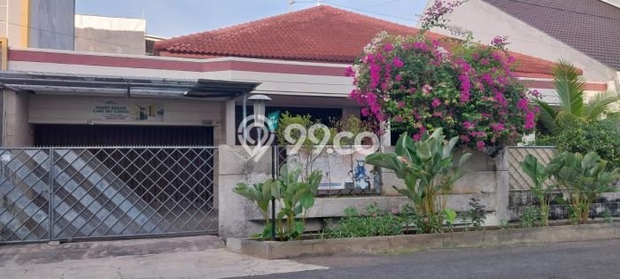 Dijual Rumah Premium dengan Fasilitas Sekitar Lengkap di Semarang Tengah, Semarang Dijual Rumah Premium dengan Fasilitas Sekitar Lengkap di Semarang Tengah, Semarang