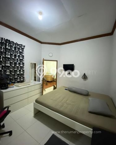 Rumah Kost Dijual di Tebet, Jakarta Selatan, 8 KT, 4 KM, Bangunan 150m2 Rumah Kost Dijual di Tebet, Jakarta Selatan, 8 KT, 4 KM, Bangunan 150m2