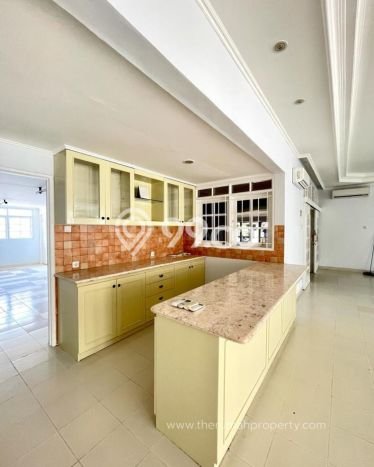 Dijual Rumah Mewah Elegan Dengan View Eksklusif di patra kuningan, Jakarta Selatan Dijual Rumah Mewah Elegan Dengan View Eksklusif di patra kuningan, Jakarta Selatan