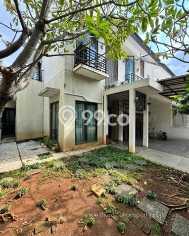 Rumah Mewah LB 240m2 Siap Huni Desain Elegan di Pulomas, Jakarta Timur Rumah Mewah LB 240m2 Siap Huni Desain Elegan di Pulomas, Jakarta Timur
