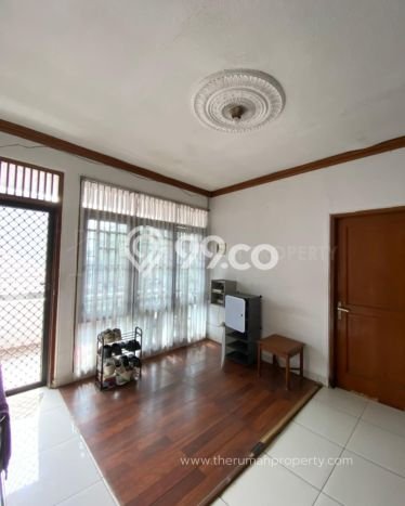 Rumah Kost Dijual di Tebet, Jakarta Selatan, 8 KT, 4 KM, Bangunan 150m2 Rumah Kost Dijual di Tebet, Jakarta Selatan, 8 KT, 4 KM, Bangunan 150m2