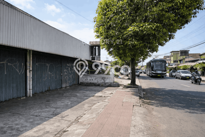 Ruko untuk disewa di Mantrijeron punya LT 252m2 & LB 252m2 harga sewa kompetitif Ruko untuk disewa di Mantrijeron punya LT 252m2 & LB 252m2 harga sewa kompetitif