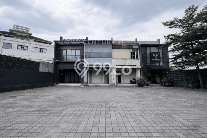 Ruko Bagus Dijual LB 180m2 Lokasi Strategis Yogyakarta Area Cocok untuk Bisnis Ruko Bagus Dijual LB 180m2 Lokasi Strategis Yogyakarta Area Cocok untuk Bisnis