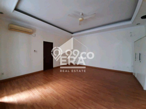 Dijual Rumah Mewah Elegan Dengan View Eksklusif di Pondok Indah, Jakarta Selatan Dijual Rumah Mewah Elegan Dengan View Eksklusif di Pondok Indah, Jakarta Selatan