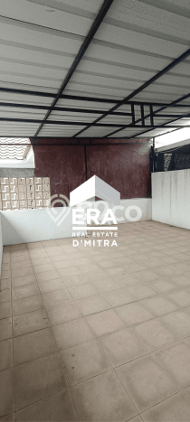 For Sale! Premium House LT 330m2 Desain Modern di Legenda Wisata For Sale! Premium House LT 330m2 Desain Modern di Legenda Wisata