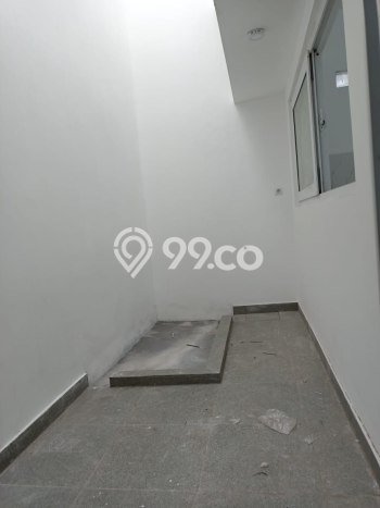 For Sale Rumah 3 Kamar Lokasi Strategis Bagus dan Strategis di Ciracas For Sale Rumah 3 Kamar Lokasi Strategis Bagus dan Strategis di Ciracas