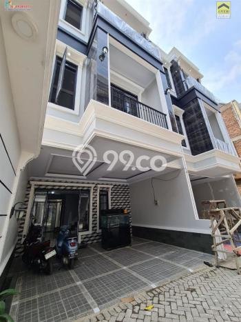 Rumah Modern Cantik 4 KT Siap Huni di Jagakarsa Rumah Modern Cantik 4 KT Siap Huni di Jagakarsa