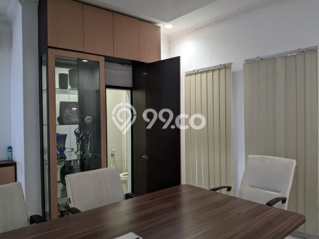 Komersial Kawasan Pasar Minggu, Luas 600m², Jalan Utama, Lokasi Strategis Komersial Kawasan Pasar Minggu, Luas 600m², Jalan Utama, Lokasi Strategis