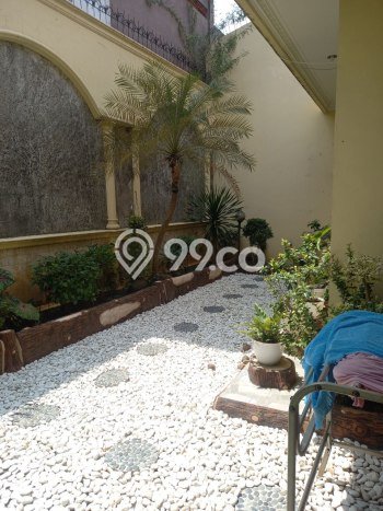Jual Rumah Mewah Megah Dengan View Cantik di Pondok Kelapa, Jakarta Timur Jual Rumah Mewah Megah Dengan View Cantik di Pondok Kelapa, Jakarta Timur