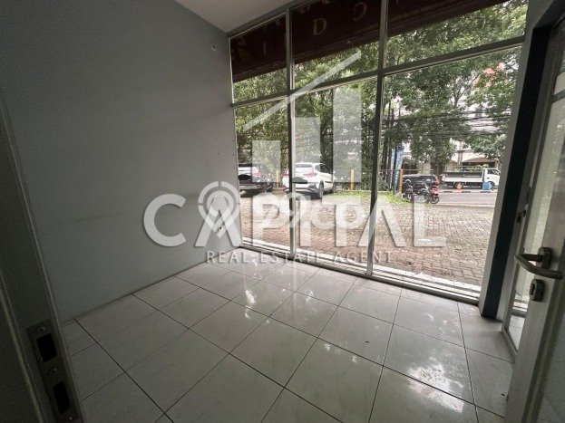 Komersial Disewa di Bandung dengan LB 500m2 Area Komersial Ramai Komersial Disewa di Bandung dengan LB 500m2 Area Komersial Ramai