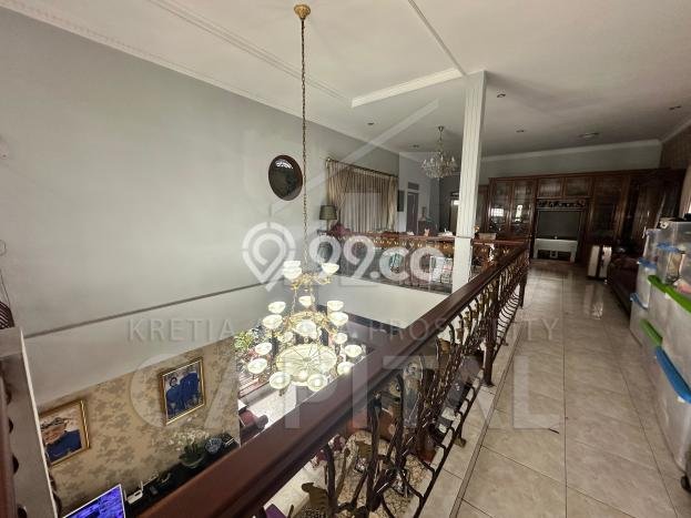 Rumah Elit Modern Siap Huni di Setiabudi Bandung Rumah Elit Modern Siap Huni di Setiabudi Bandung