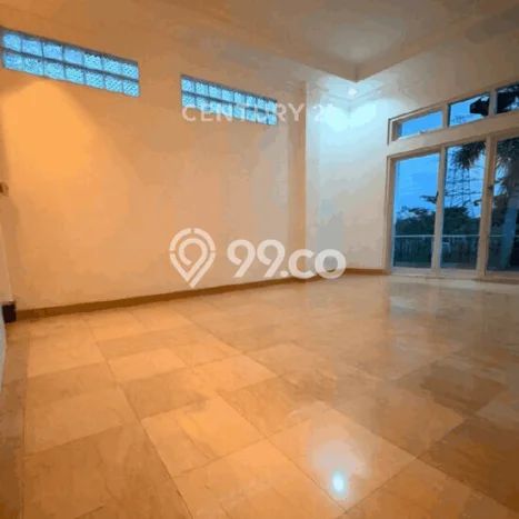Dijual Rumah Luas Elegan Dengan View Eksklusif di Ancol, Jakarta Utara Dijual Rumah Luas Elegan Dengan View Eksklusif di Ancol, Jakarta Utara