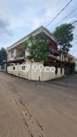 Rumah Mewah LB 200m2 Siap Pakai Desain Elegan di Rempoa, Tangerang Rumah Mewah LB 200m2 Siap Pakai Desain Elegan di Rempoa, Tangerang