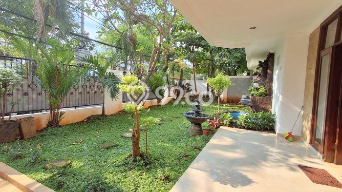 Dijual Rumah Premium dengan Fasilitas Sekitar Komplit di Duren Sawit, Jakarta Timur Dijual Rumah Premium dengan Fasilitas Sekitar Komplit di Duren Sawit, Jakarta Timur