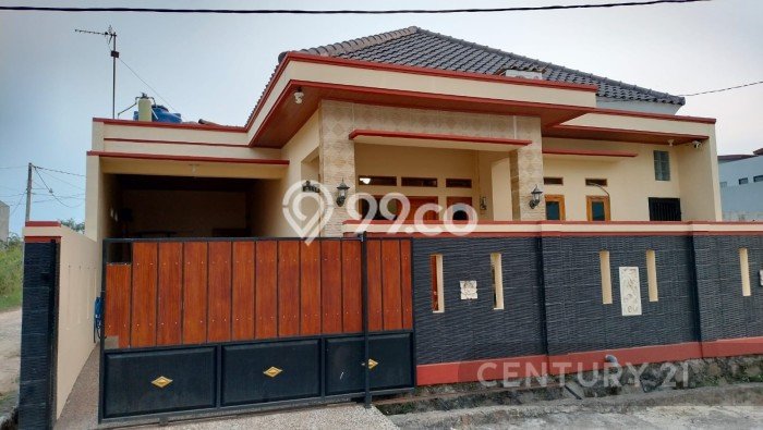 For Sale Rumah 3 Kamar Lokasi Ideal Bagus dan Strategis di Cipocok Jaya For Sale Rumah 3 Kamar Lokasi Ideal Bagus dan Strategis di Cipocok Jaya