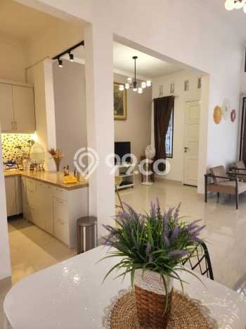 Rumah Minimalis 3 Kamar LT 136m2 di Ciracas Rumah Minimalis 3 Kamar LT 136m2 di Ciracas