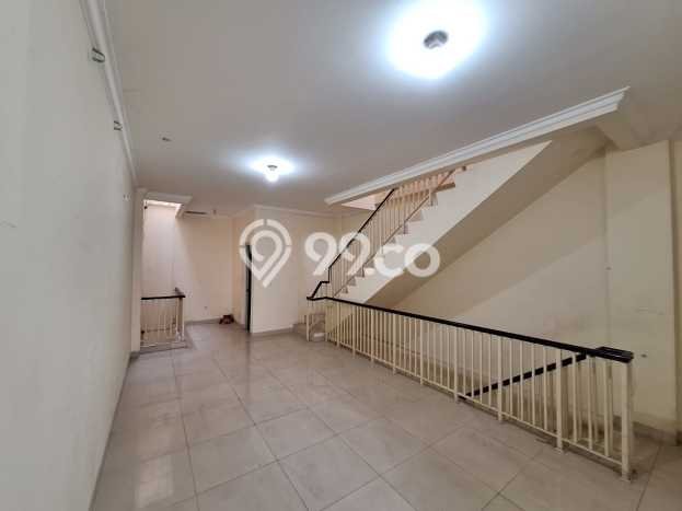 Ruko di Galaxy, Luas 135m2m², Lokasi Berkembang, Mainroad Ruko di Galaxy, Luas 135m2m², Lokasi Berkembang, Mainroad