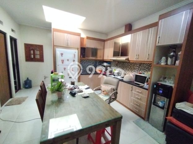 Rumah Luas Asri 4 KT Siap Huni di Harapan Indah Bekasi Rumah Luas Asri 4 KT Siap Huni di Harapan Indah Bekasi