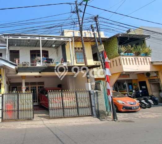 Dijual Rumah 6 Kamar Lokasi Strategis Nyaman dan Strategis di Duren Sawit Dijual Rumah 6 Kamar Lokasi Strategis Nyaman dan Strategis di Duren Sawit