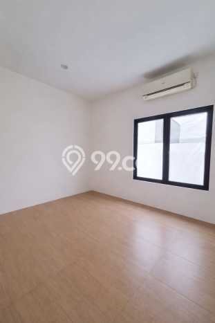 Ready to Use! Luxury House LT 357m2 Desain Modern di Cikunir Ready to Use! Luxury House LT 357m2 Desain Modern di Cikunir