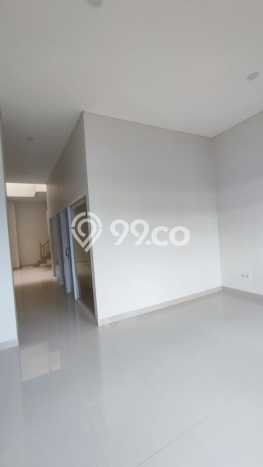 LOKASI STRATEGIS! Ruko di Kranji, Luas 480m², Pusat Komersial, Mainroad LOKASI STRATEGIS! Ruko di Kranji, Luas 480m², Pusat Komersial, Mainroad