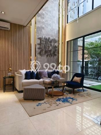Rumah Luxury Modern Siap Huni di Klender Jakarta Timur Rumah Luxury Modern Siap Huni di Klender Jakarta Timur