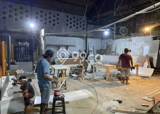 Gudang For Rent di Karang Tengah, Luas 400m², Lokasi Komersial, Jalan Utama Gudang For Rent di Karang Tengah, Luas 400m², Lokasi Komersial, Jalan Utama