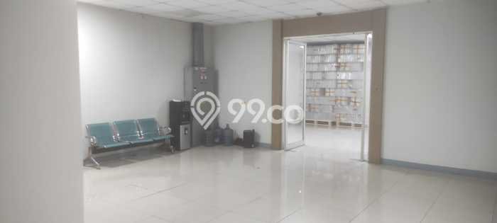 Gudang Area Strategis Kawasan Karawaci, Luas 3000m², For Rent, Pusat Bisnis Gudang Area Strategis Kawasan Karawaci, Luas 3000m², For Rent, Pusat Bisnis