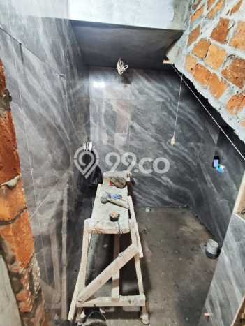Rumah Elit Akses Strategis di Jakarta Barat Unfurnished Rumah Elit Akses Strategis di Jakarta Barat Unfurnished