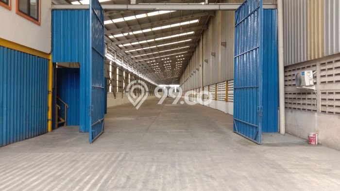 LOKASI PREMIUM! Gudang Kawasan Periuk, Luas 1960m², Area Berkembang LOKASI PREMIUM! Gudang Kawasan Periuk, Luas 1960m², Area Berkembang