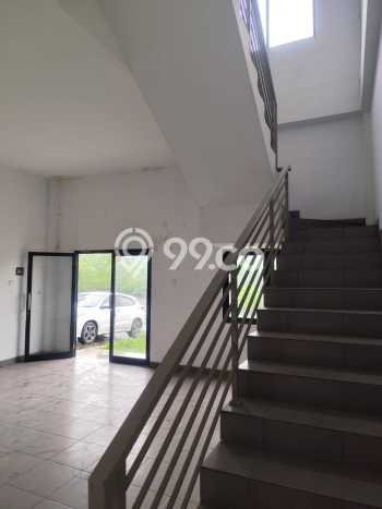AREA PROSPEKTIF! Gudang di Neglasari, Luas 324m², Lokasi Premium AREA PROSPEKTIF! Gudang di Neglasari, Luas 324m², Lokasi Premium