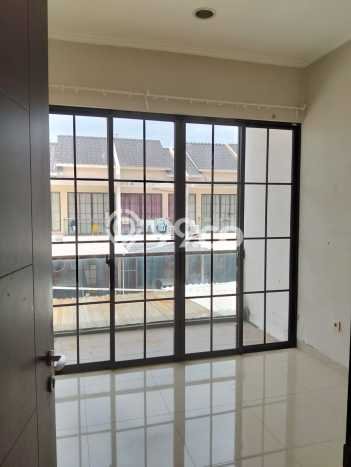 Rumah area , 2 KM, Akses Mudah Pusat Kota, LT 48m2m² Bangunan 90m2m² Rumah area , 2 KM, Akses Mudah Pusat Kota, LT 48m2m² Bangunan 90m2m²