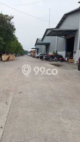 LOKASI PREMIUM! Gudang di Jati Uwung, Luas 1000m², Lokasi Berkembang LOKASI PREMIUM! Gudang di Jati Uwung, Luas 1000m², Lokasi Berkembang