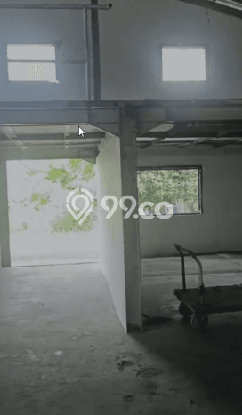 LOKASI STRATEGIS! Gudang di Jatake, Luas 3000m², Sentra Perdagangan LOKASI STRATEGIS! Gudang di Jatake, Luas 3000m², Sentra Perdagangan