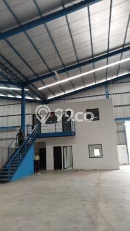 LOKASI PREMIUM! Gudang di Jati Uwung, Luas 1000m², Lokasi Berkembang LOKASI PREMIUM! Gudang di Jati Uwung, Luas 1000m², Lokasi Berkembang