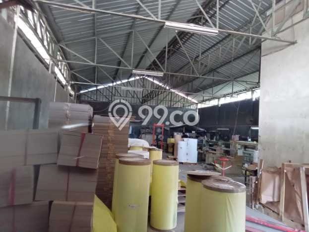 LOKASI STRATEGIS! Gudang di Cipondoh, Luas 600m², Area Komersial, Jalan Utama LOKASI STRATEGIS! Gudang di Cipondoh, Luas 600m², Area Komersial, Jalan Utama