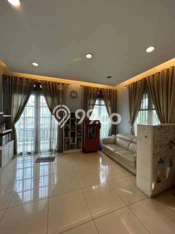 Rumah Nyaman di Gading Serpong Pondok Hijau Golf, Tangerang, Luas 200m2m² Bangunan 256m2m² Rumah Nyaman di Gading Serpong Pondok Hijau Golf, Tangerang, Luas 200m2m² Bangunan 256m2m²