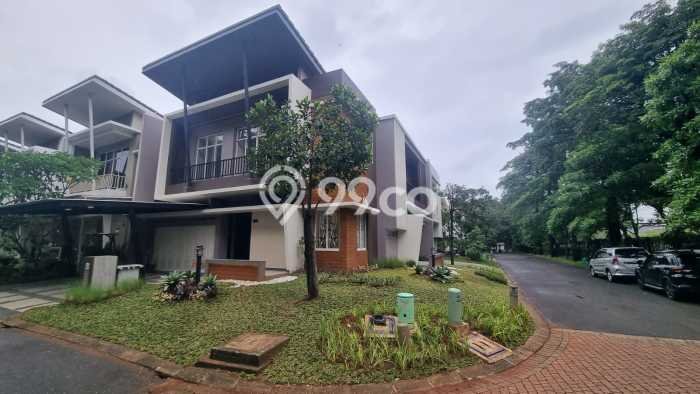 Rumah Strategis di Pusat Kota Gading Serpong The Spring, Tangerang - LT 286m2m² Rumah Strategis di Pusat Kota Gading Serpong The Spring, Tangerang - LT 286m2m²