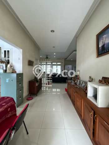 Rumah Nyaman di Gading Serpong Pondok Hijau Golf, Tangerang, Luas 200m2m² Bangunan 256m2m² Rumah Nyaman di Gading Serpong Pondok Hijau Golf, Tangerang, Luas 200m2m² Bangunan 256m2m²