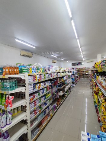 Kantor Kawasan Semper, Luas 300m², Kawasan Strategis, Jalan Utama Kantor Kawasan Semper, Luas 300m², Kawasan Strategis, Jalan Utama