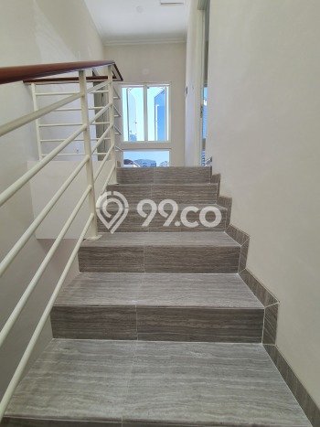 Rumah Modern Minimalis 4 KT Bisa Langsung Pindah di Tenggilis Mejoyo Rumah Modern Minimalis 4 KT Bisa Langsung Pindah di Tenggilis Mejoyo