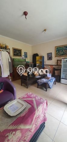 Jual Segera Rumah 6 KT 4 KM di , Surabaya Jual Segera Rumah 6 KT 4 KM di , Surabaya